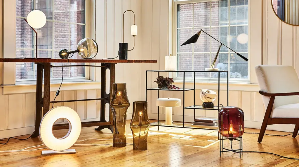 Más allá de los muebles: crear espacios pensados para disfrutar Renovación de vivienda mediante mobiliario iluminación y decoración sin reformas